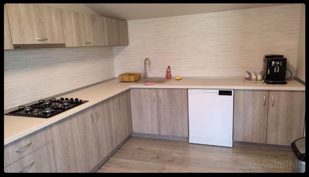 Lupeni  Farkaslaki Panorama Vendeghaz酒店 外观 照片